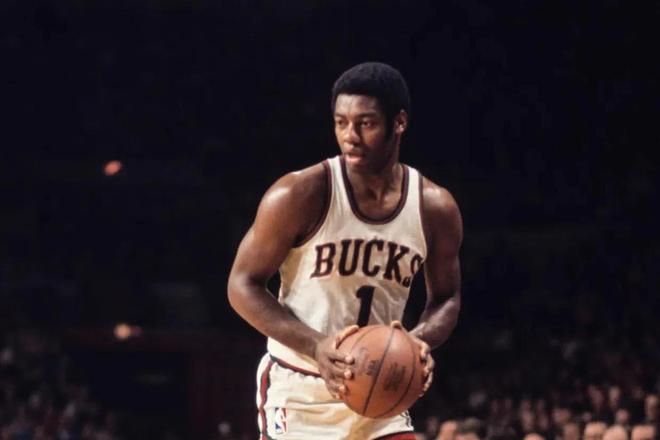 己的位置和 己的位置和