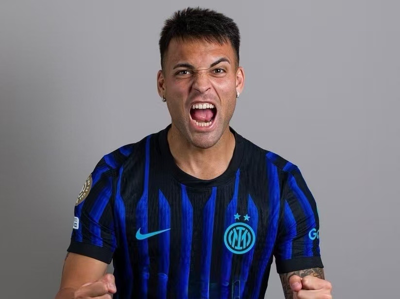 以其出色的 以其出色的