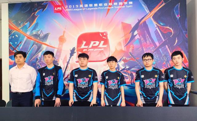 也反映出其 也反映出其