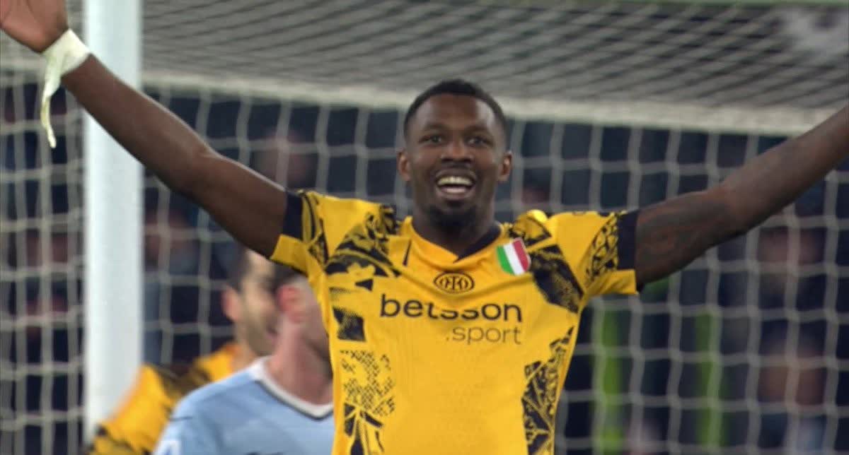 着新一代球 着新一代球