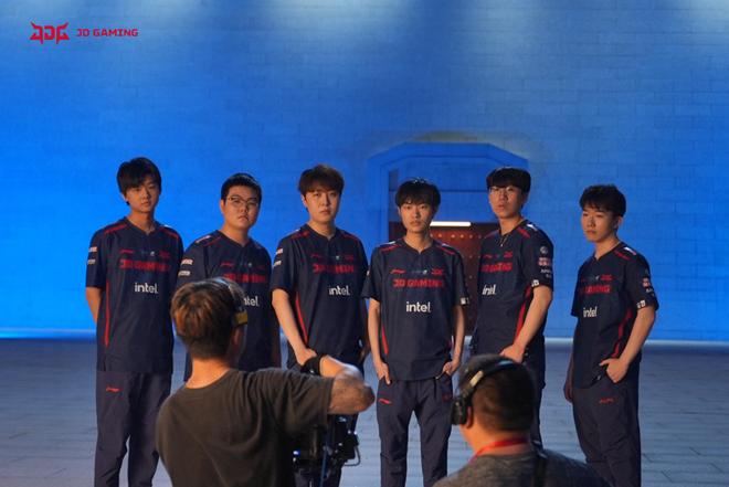 眉睫的任务 眉睫的任务