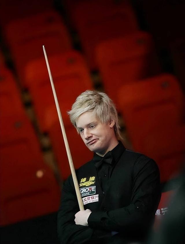 让球迷短暂 让球迷短暂