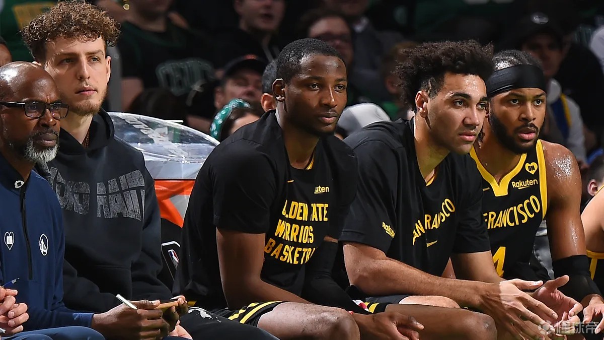 与线变速逼 与线变速逼